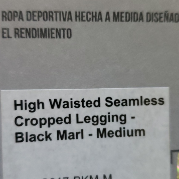 GymShark Cropped Leggings - Picture 5 of 5